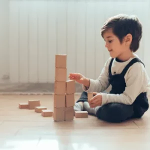 kid-playing-home-1